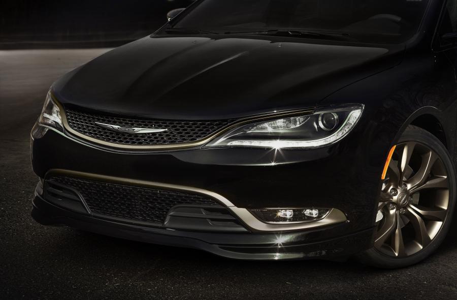  Chrysler 200S Alloy Edition 2016 года  (фото 4 из 9)